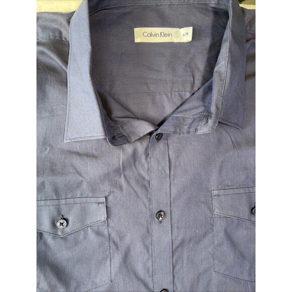 CALVIN KLEIN Men's Short Sleeve Button-Front Shirt size XL/ TG - Picture 3 of 8